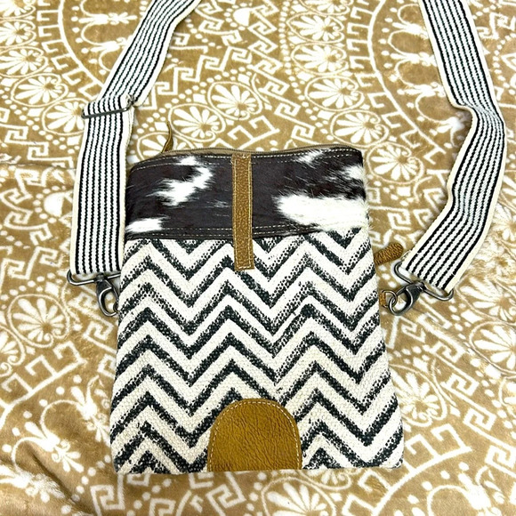 Myra Bag Handbags - Myra Crossbody Bag